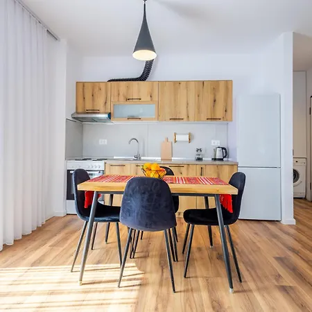 Modern With Parking - 10 Min Walk To Center * Tirana